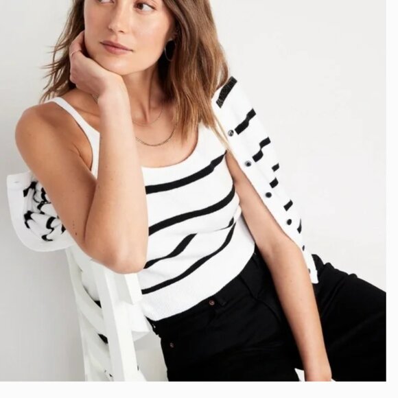 Old Navy - Striped Cozy Cropped Sweater Tank & Cardigan Set - S - Picture 2 of 7